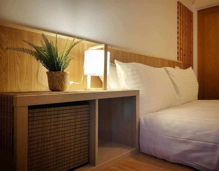 Japanese Style Muji Two-Bedroom Apt Swansea Zewnętrze zdjęcie