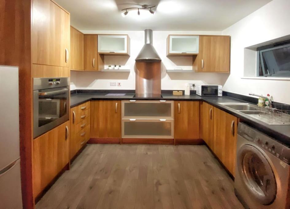 Japanese Style Muji Two-Bedroom Apt Swansea Zewnętrze zdjęcie